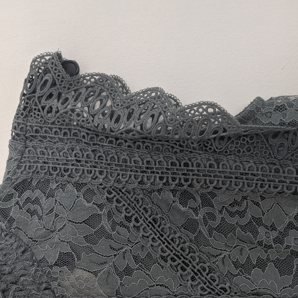 NWTs Cable & Guage Lace Top size S/P - Picture 3 of 10